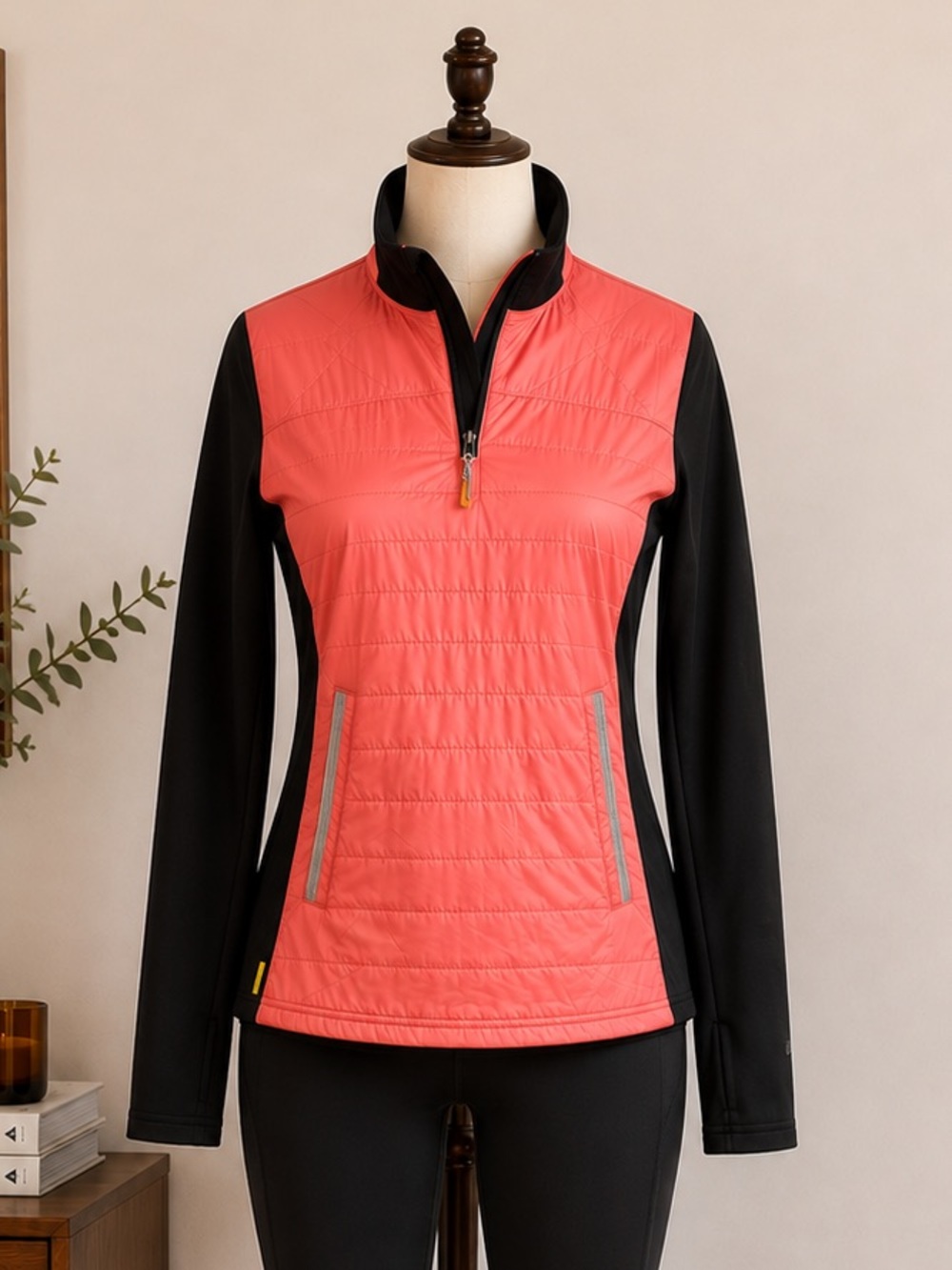 Lolë Coral Black Quilted 1/4 Zip Running Pullover Gorpcore Activewear Medium
